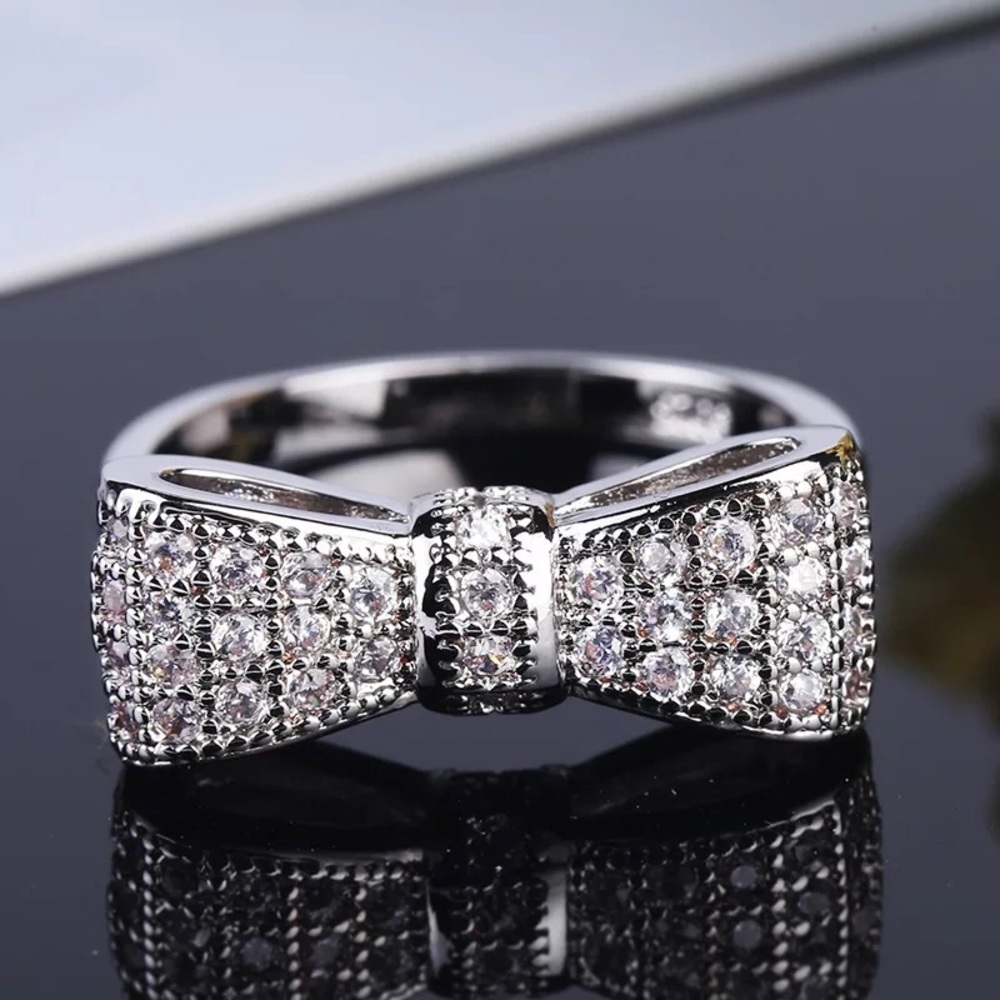 New wedding engagment ring - Picture 4 of 7